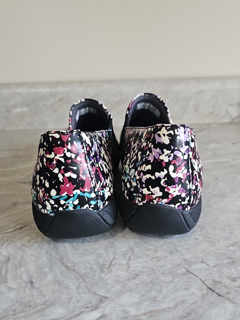 Dansko Nora Slip-On‎ Leather Floral Clogs in Petals, size 41 10.5-11 Nursing - Picture 4 of 9